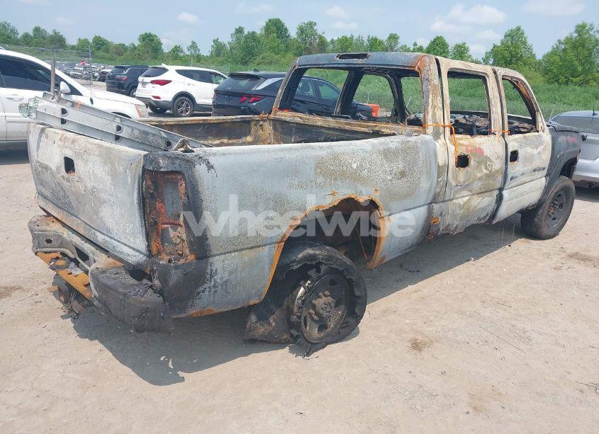 Photo 4 of 2005 Chevrolet Silverado 2500HD LT (VIN 1GCHK23265F890997)
