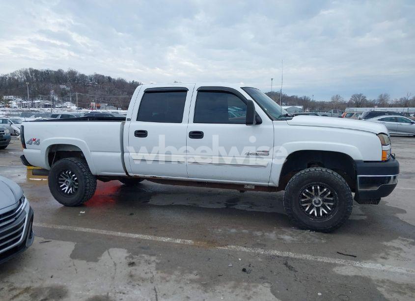Photo 14 of 2005 Chevrolet Silverado 2500HD LS (VIN 1GCHK23265F919673)