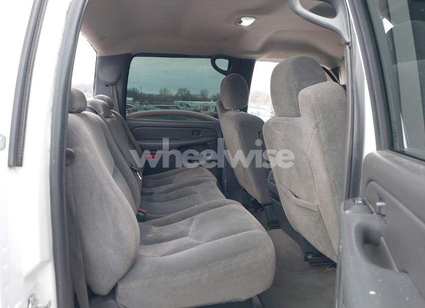 Photo 8 of 2005 Chevrolet Silverado 2500HD LS (VIN 1GCHK23265F919673)