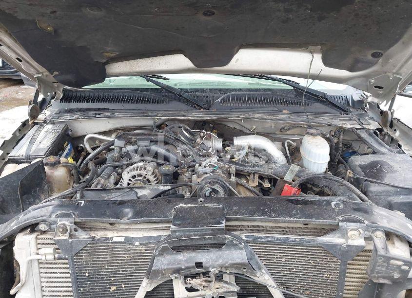 Photo 10 of 2005 Chevrolet Silverado 2500HD LS (VIN 1GCHK23265F965486)