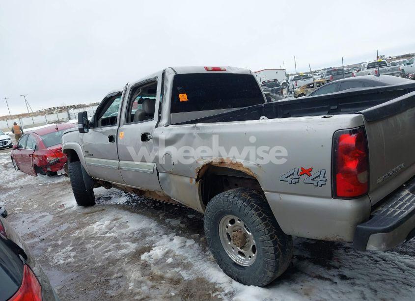 Photo 14 of 2005 Chevrolet Silverado 2500HD LS (VIN 1GCHK23265F965486)