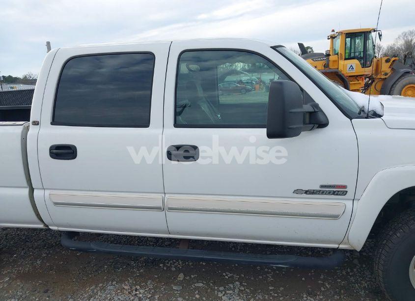 Photo 13 of 2006 Chevrolet Silverado 2500HD LT3 (VIN 1GCHK23266F117335)
