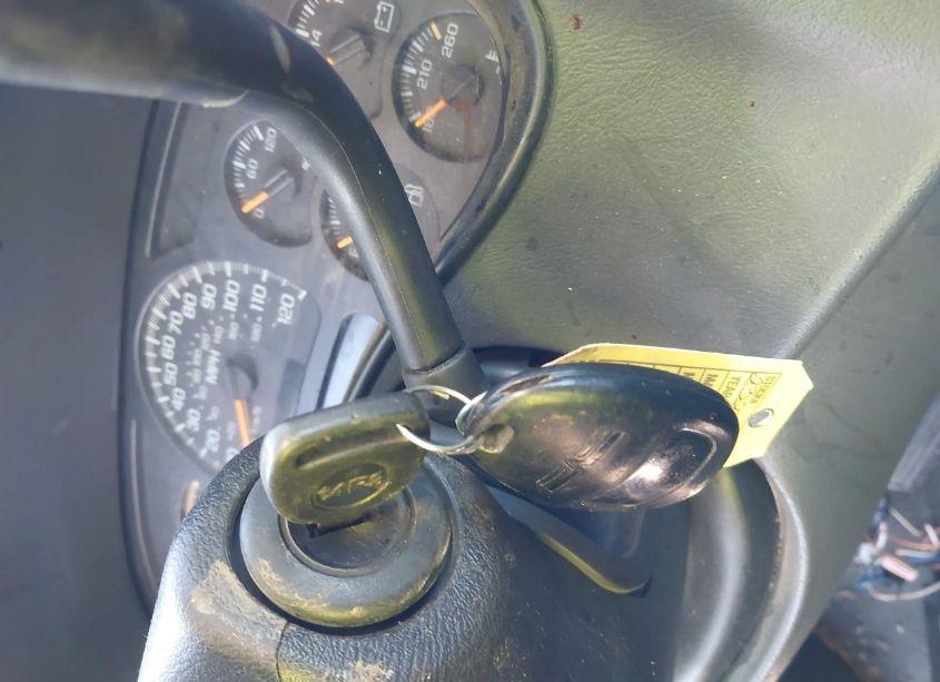 Photo 11 of 2005 Chevrolet Silverado 2500HD LT (VIN 1GCHK23275F964783)