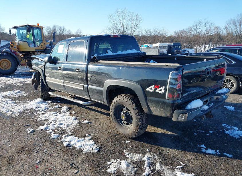 Photo 3 of 2005 Chevrolet Silverado 2500HD LT (VIN 1GCHK23275F964783)