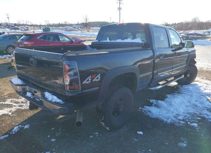 Photo 4 of 2005 Chevrolet Silverado 2500HD LT (VIN 1GCHK23275F964783)