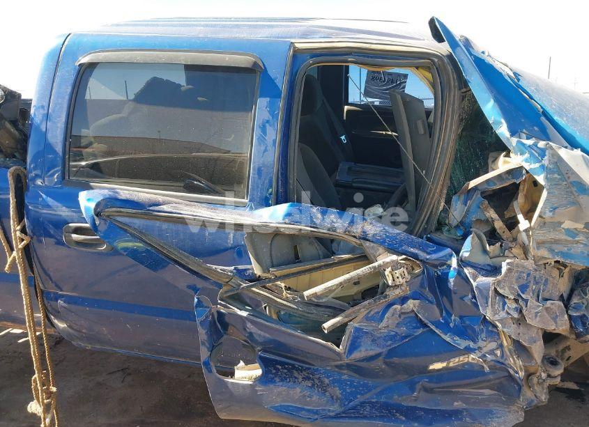 Photo 13 of 2004 Chevrolet Silverado 2500HD LS (VIN 1GCHK23284F241247)