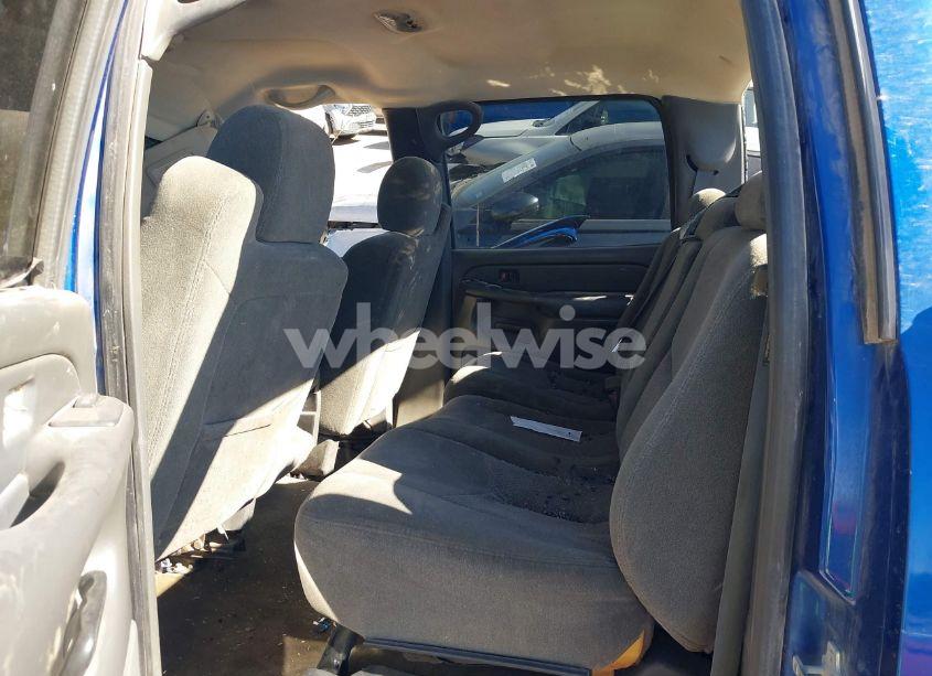 Photo 8 of 2004 Chevrolet Silverado 2500HD LS (VIN 1GCHK23284F241247)