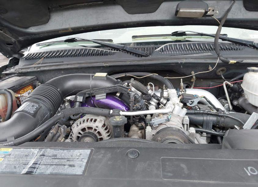 Photo 10 of 2005 Chevrolet Silverado 2500HD LT (VIN 1GCHK23285F869083)