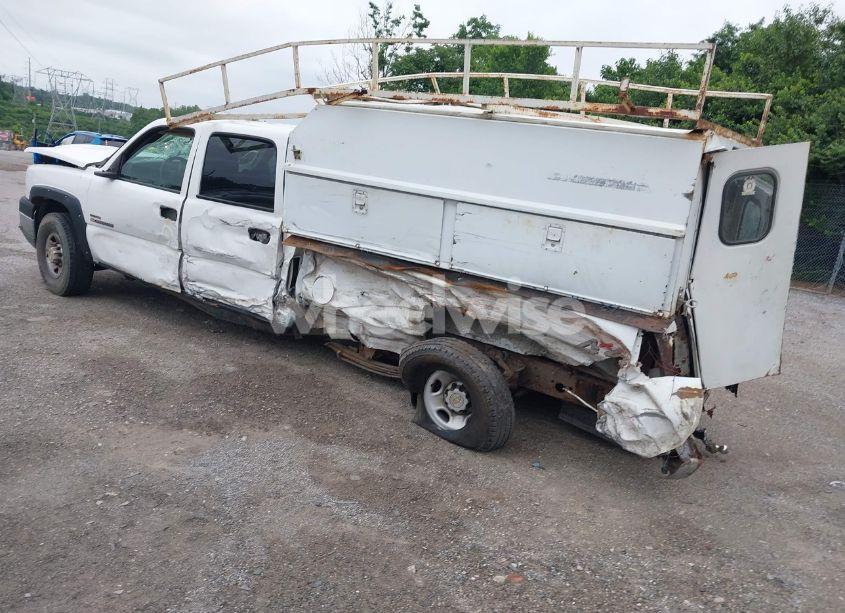 Photo 3 of 2005 Chevrolet Silverado 2500HD WORK TRUCK (VIN 1GCHK23285F869228)