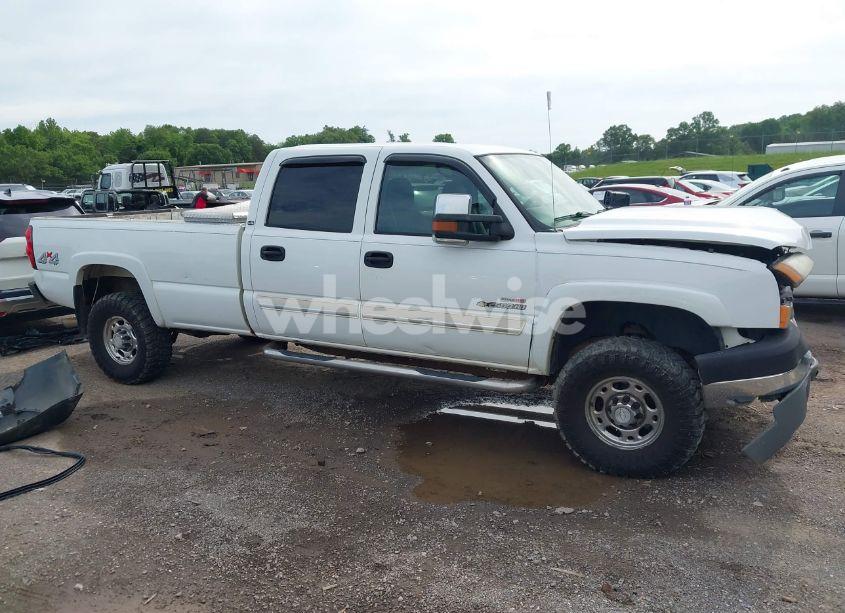 Photo 13 of 2005 Chevrolet Silverado 2500HD LS (VIN 1GCHK23285F930402)