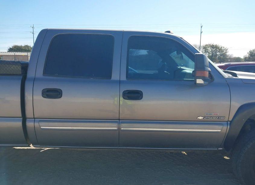 Photo 13 of 2006 Chevrolet Silverado 2500HD LT3 (VIN 1GCHK23286F120947)