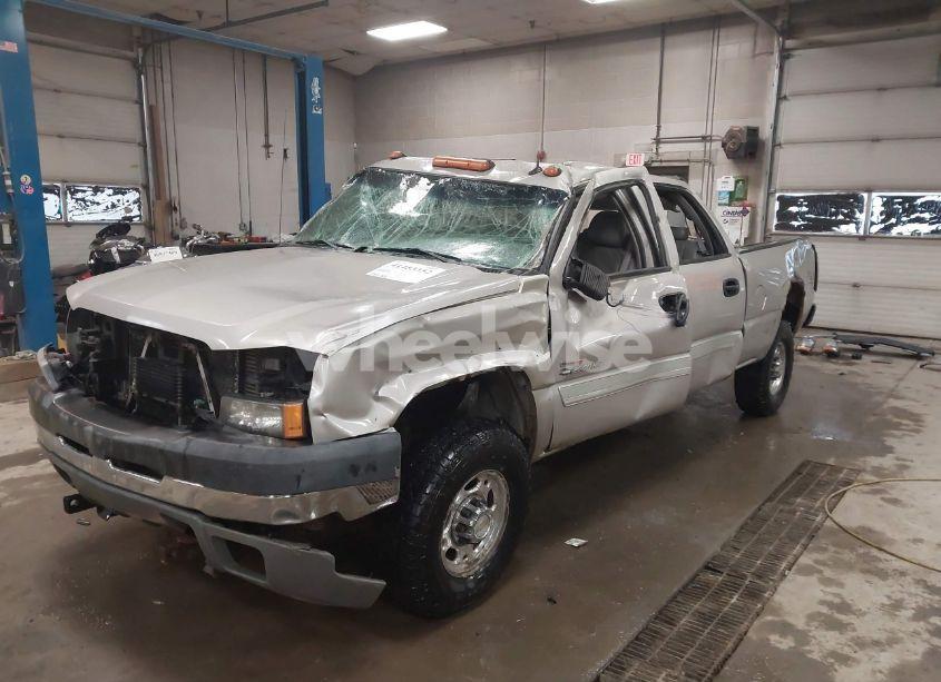 Photo 6 of 2004 Chevrolet Silverado 2500HD LT (VIN 1GCHK23294F197632)