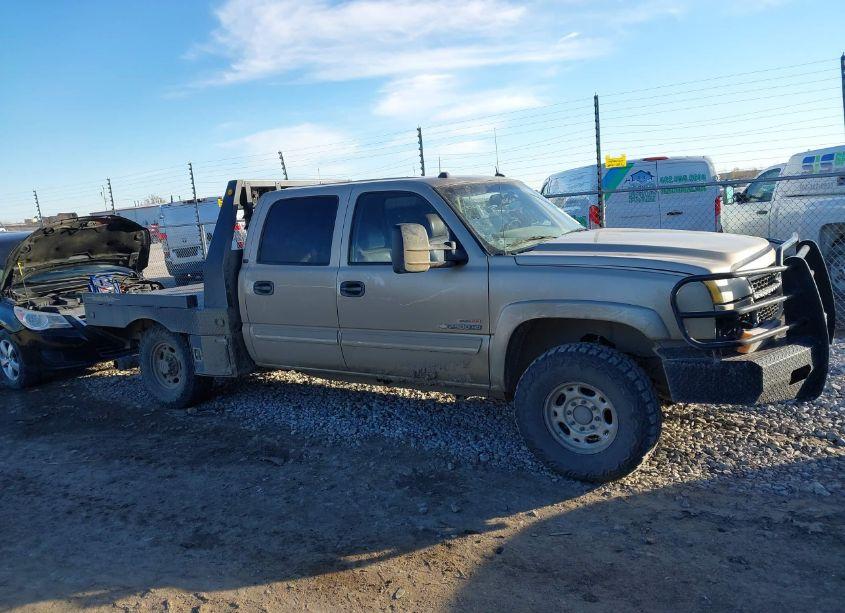 Photo 13 of 2005 Chevrolet Silverado 2500HD LT (VIN 1GCHK23295F893778)