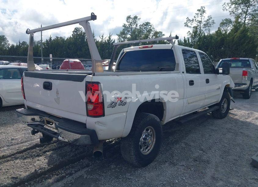 Photo 4 of 2005 Chevrolet Silverado 2500HD LT (VIN 1GCHK23295F952151)