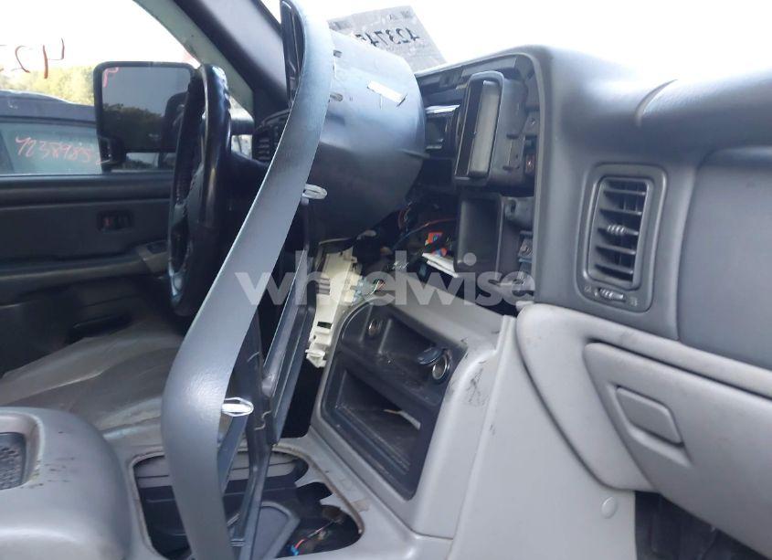 Photo 18 of 2006 Chevrolet Silverado 2500HD LT1 (VIN 1GCHK23296F100562)