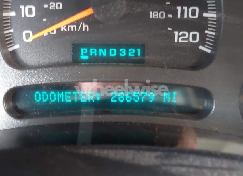 Photo 15 of 2004 Chevrolet Silverado 2500HD LS (VIN 1GCHK232X4F177583)