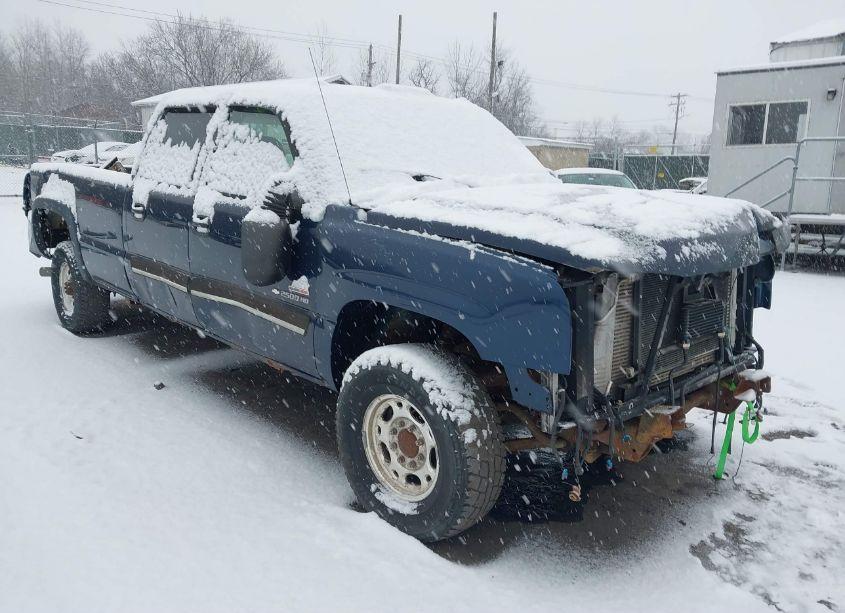 2005 Chevrolet Silverado 2500HD LS (VIN 1GCHK232X5F959481) main photo