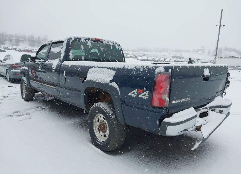 Photo 3 of 2005 Chevrolet Silverado 2500HD LS (VIN 1GCHK232X5F959481)