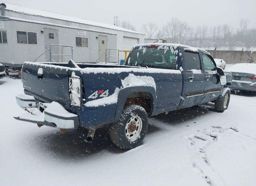 Photo 4 of 2005 Chevrolet Silverado 2500HD LS (VIN 1GCHK232X5F959481)
