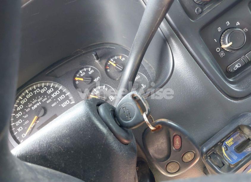 Photo 11 of 2005 Chevrolet Silverado 2500HD LS (VIN 1GCHK232X5F966561)