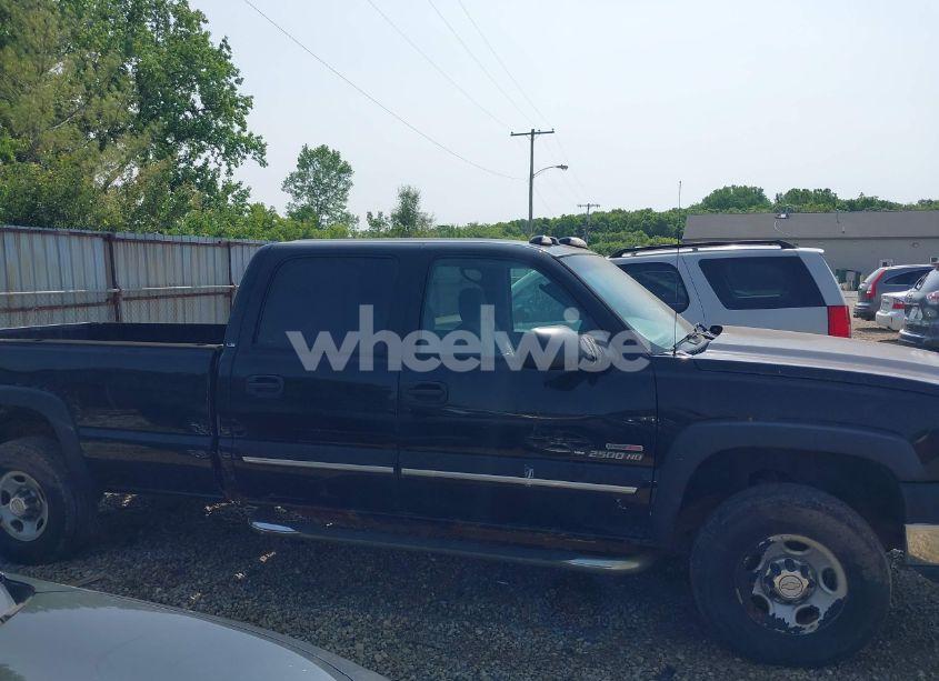 Photo 13 of 2005 Chevrolet Silverado 2500HD LS (VIN 1GCHK232X5F966561)