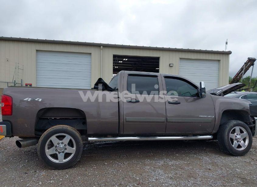 Photo 13 of 2007 Chevrolet Silverado 2500HD LT1 (VIN 1GCHK23617F560237)