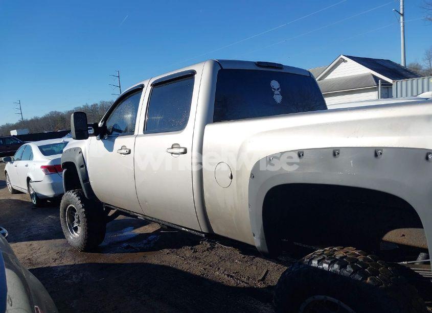 Photo 15 of 2008 Chevrolet Silverado 2500HD LTZ (VIN 1GCHK23618F156727)