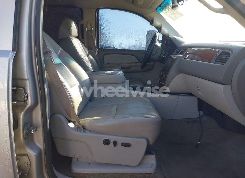 Photo 5 of 2008 Chevrolet Silverado 2500HD LTZ (VIN 1GCHK23618F156727)