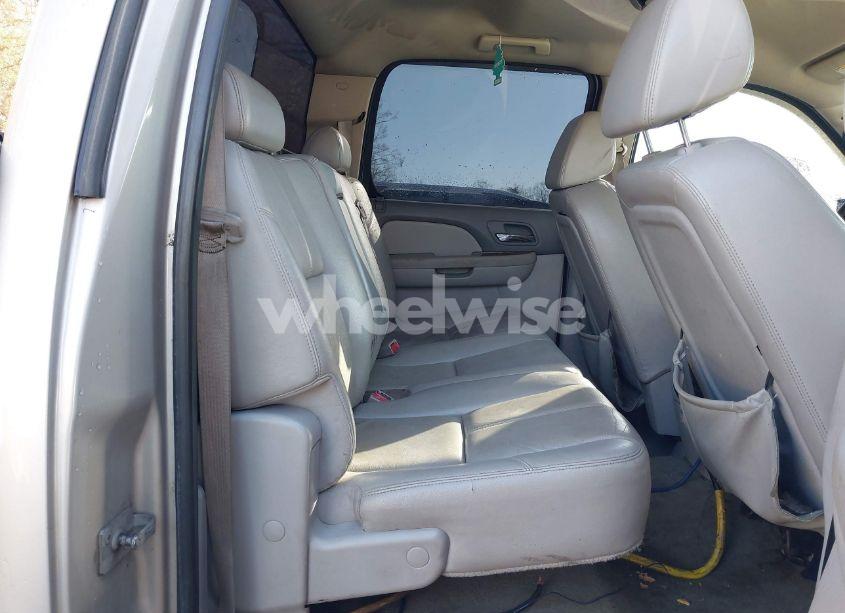 Photo 8 of 2008 Chevrolet Silverado 2500HD LTZ (VIN 1GCHK23618F156727)