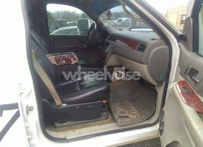 Photo 5 of 2008 Chevrolet Silverado 2500HD LTZ (VIN 1GCHK23648F127500)