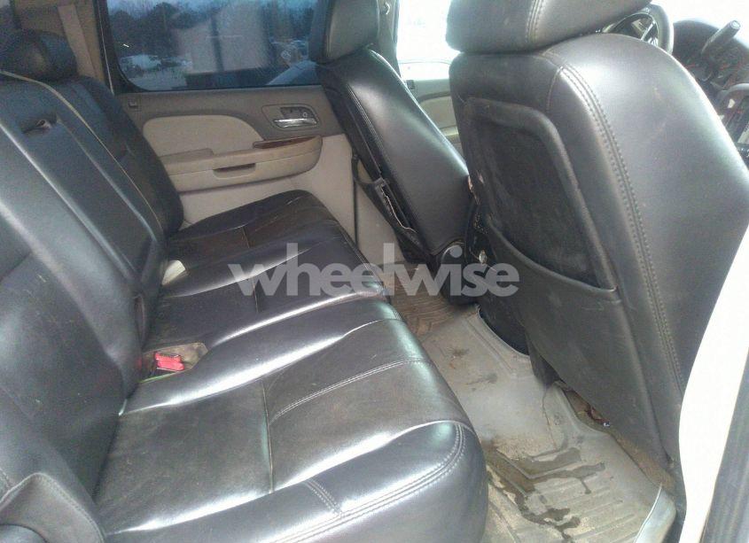 Photo 8 of 2008 Chevrolet Silverado 2500HD LTZ (VIN 1GCHK23648F127500)