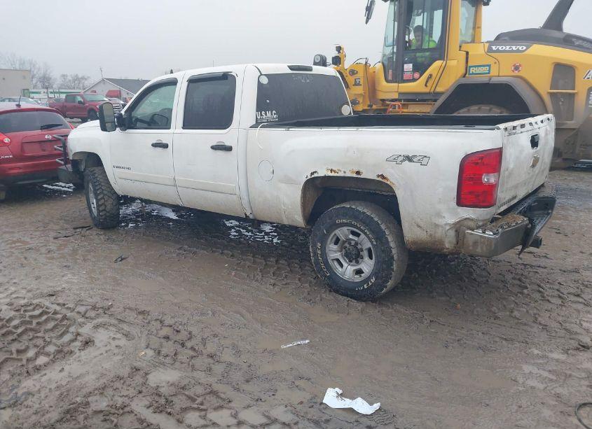 Photo 3 of 2007 Chevrolet Silverado 2500HD LT1 (VIN 1GCHK23677F535049)