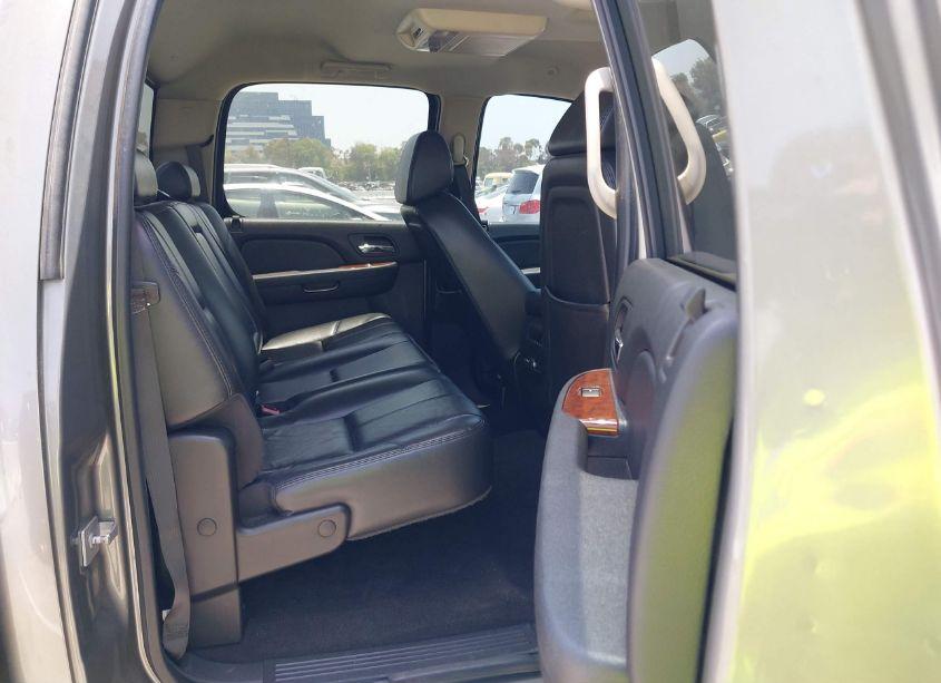 Photo 8 of 2007 Chevrolet Silverado 2500HD LTZ (VIN 1GCHK23677F565197)