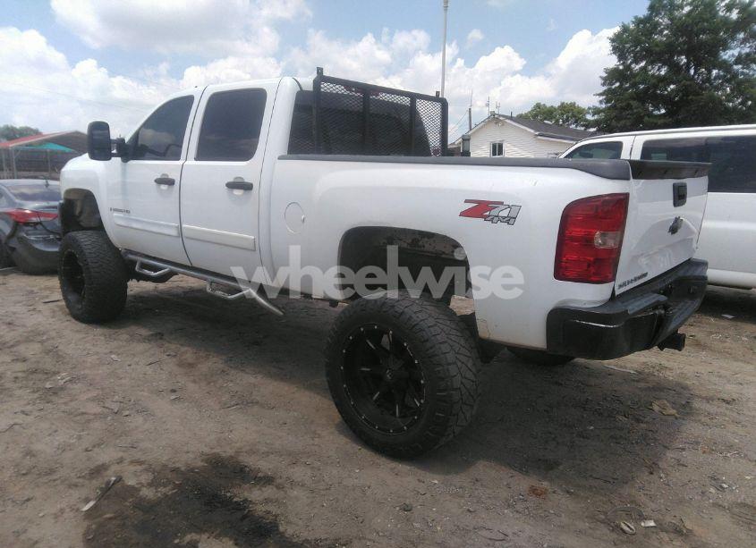 Photo 3 of 2008 Chevrolet Silverado 2500HD LT1 (VIN 1GCHK23678F100579)
