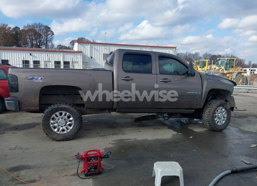Photo 13 of 2008 Chevrolet Silverado 2500HD LTZ (VIN 1GCHK23678F174987)