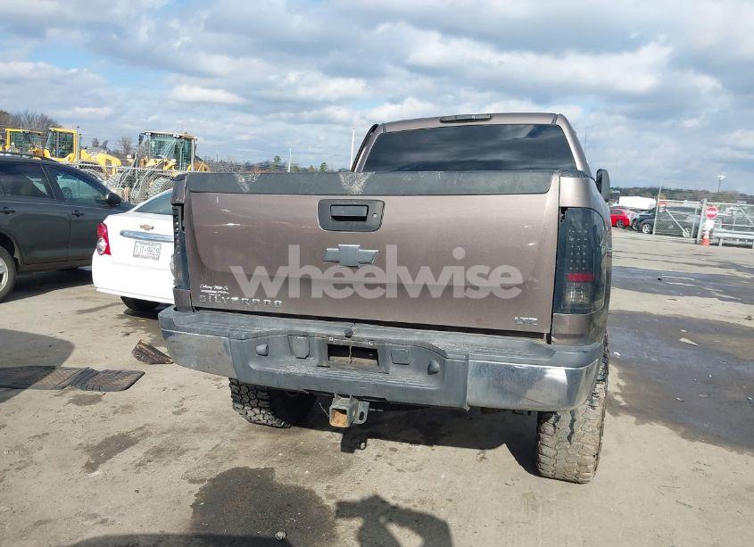 Photo 16 of 2008 Chevrolet Silverado 2500HD LTZ (VIN 1GCHK23678F174987)