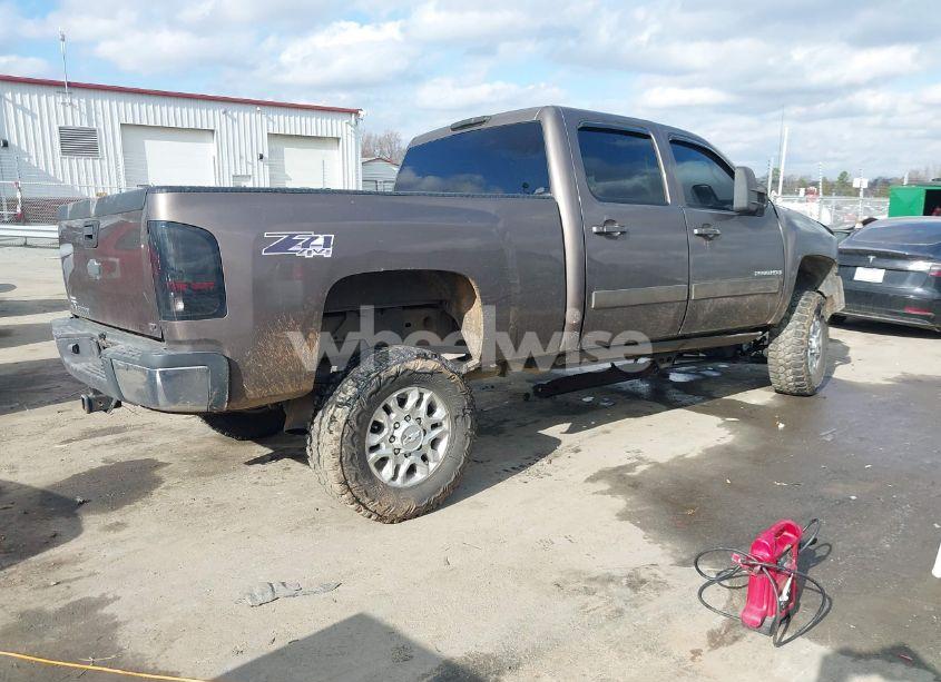 Photo 4 of 2008 Chevrolet Silverado 2500HD LTZ (VIN 1GCHK23678F174987)