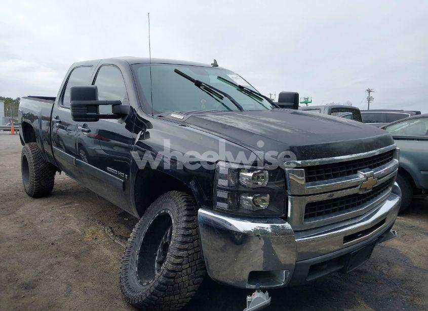 2008 Chevrolet Silverado 2500HD LTZ (VIN 1GCHK23688F142579) main photo