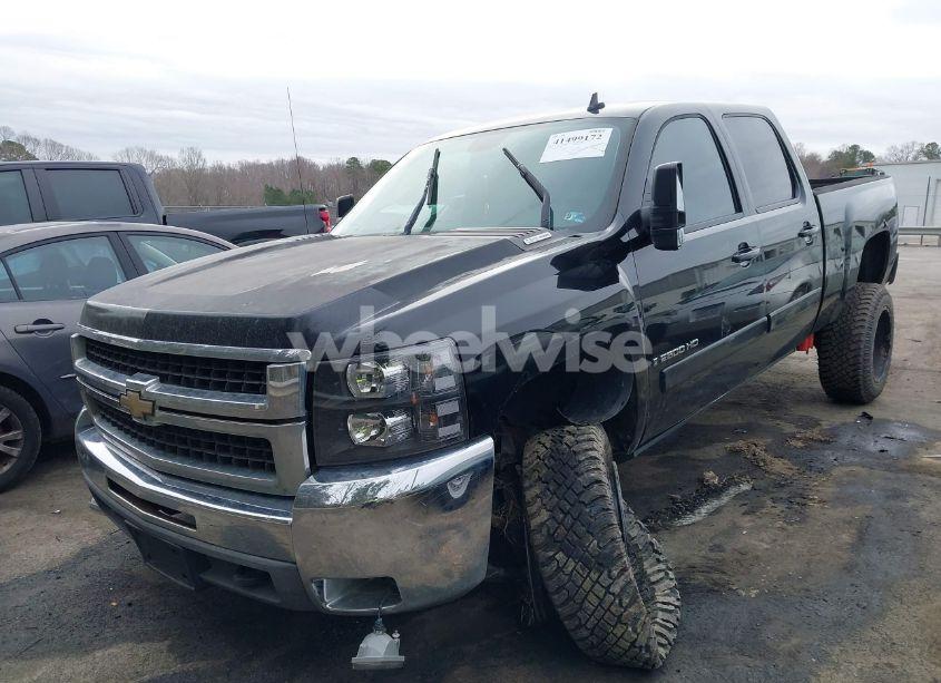 Photo 2 of 2008 Chevrolet Silverado 2500HD LTZ (VIN 1GCHK23688F142579)