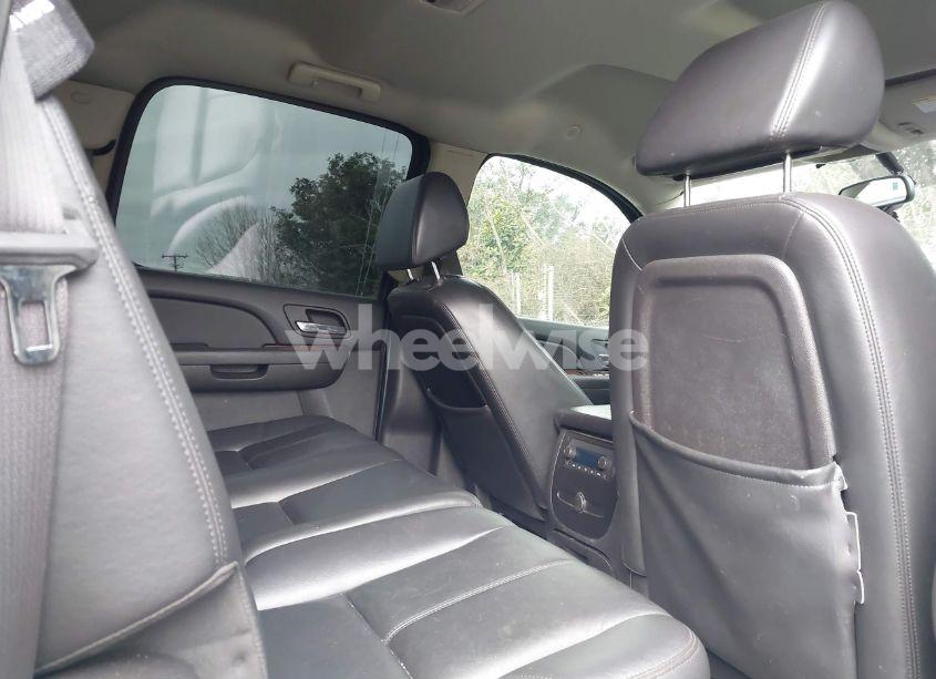 Photo 8 of 2008 Chevrolet Silverado 2500HD LTZ (VIN 1GCHK23688F142579)