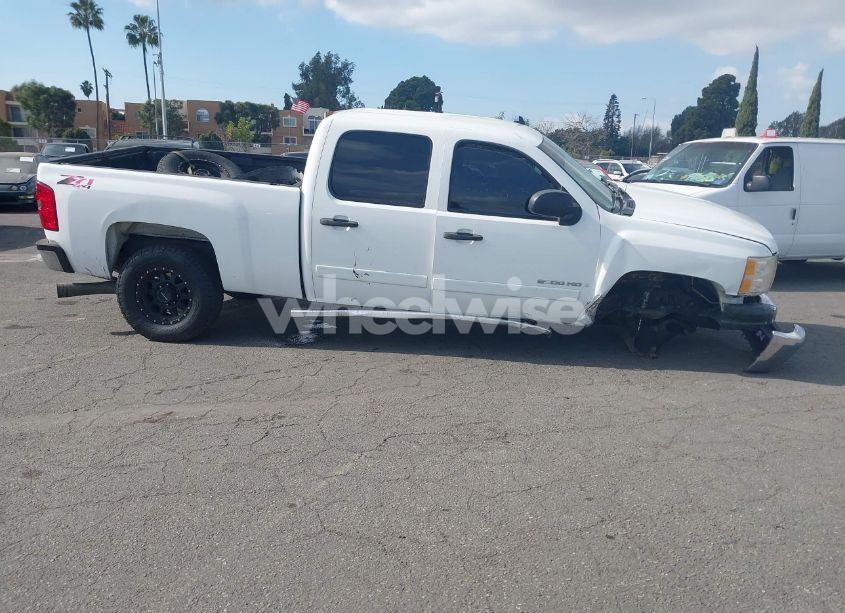Photo 13 of 2007 Chevrolet Silverado 2500HD LT1 (VIN 1GCHK23697F537806)