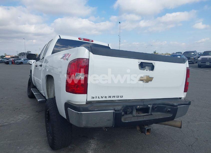 Photo 3 of 2007 Chevrolet Silverado 2500HD LT1 (VIN 1GCHK23697F537806)