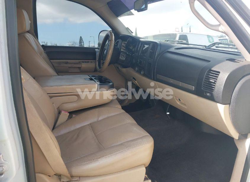 Photo 5 of 2007 Chevrolet Silverado 2500HD LT1 (VIN 1GCHK23697F537806)