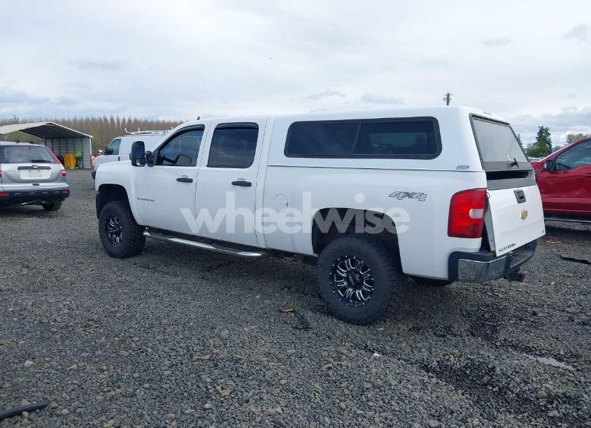 Photo 3 of 2008 Chevrolet Silverado 2500HD LT1 (VIN 1GCHK23698F130277)