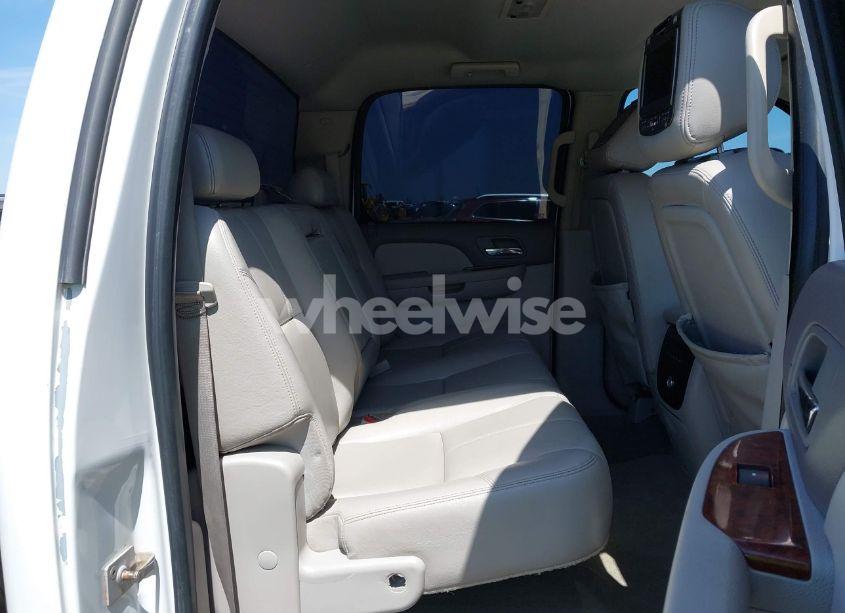 Photo 8 of 2008 Chevrolet Silverado 2500HD LTZ (VIN 1GCHK23698F137536)
