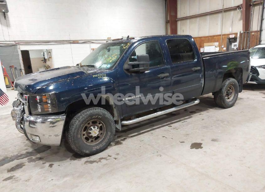 Photo 2 of 2008 Chevrolet Silverado 2500HD LT1 (VIN 1GCHK23698F158290)