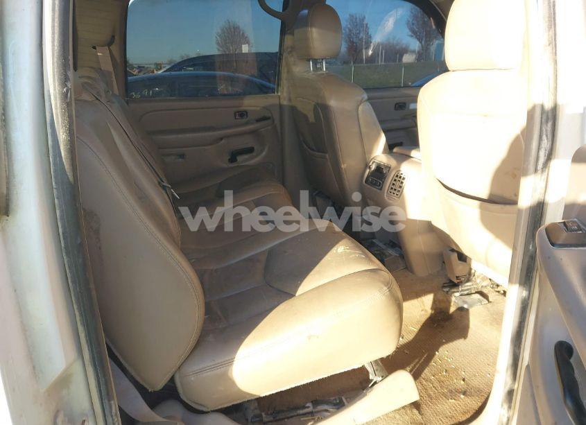 Photo 8 of 2006 Chevrolet Silverado 2500HD LT3 (VIN 1GCHK23D06F264669)