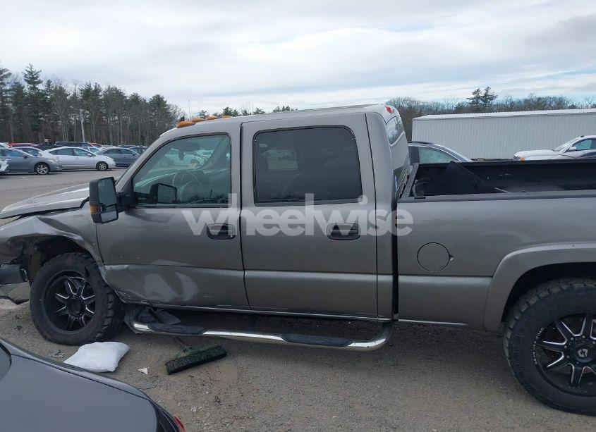 Photo 15 of 2007 Chevrolet Silverado 2500HD CLASSIC LT3 (VIN 1GCHK23D07F194558)