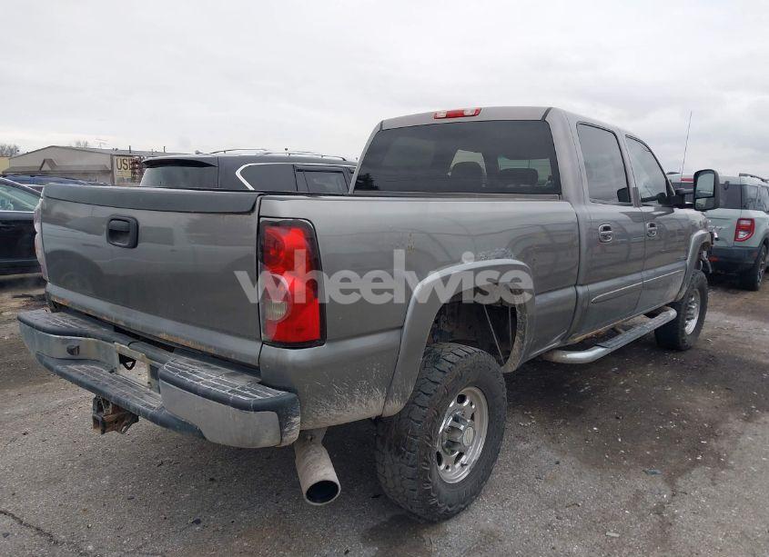 Photo 4 of 2006 Chevrolet Silverado 2500HD LT3 (VIN 1GCHK23D16F145531)