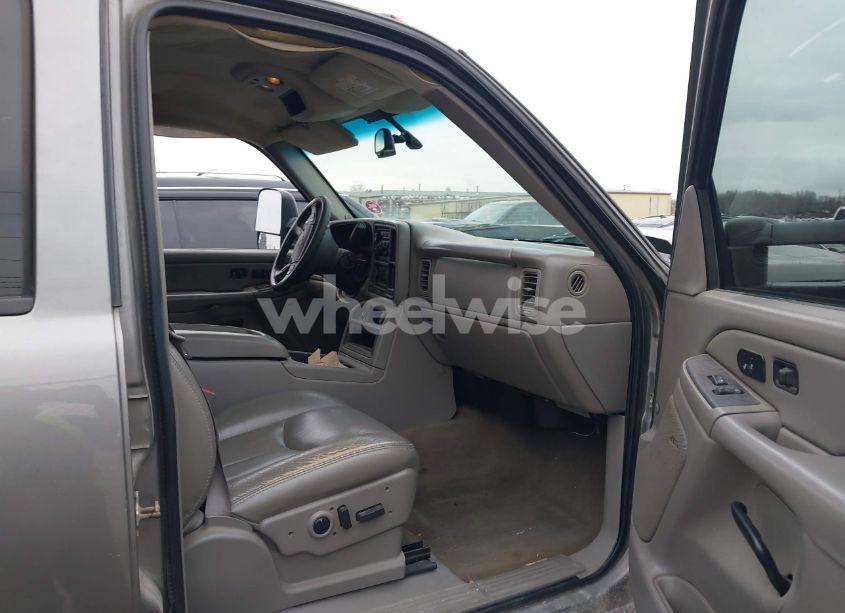 Photo 5 of 2006 Chevrolet Silverado 2500HD LT3 (VIN 1GCHK23D16F145531)